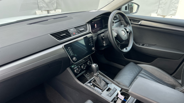 Skoda Superb 2.0 TDI CR SE L 5dr DSG Diesel Hatchback